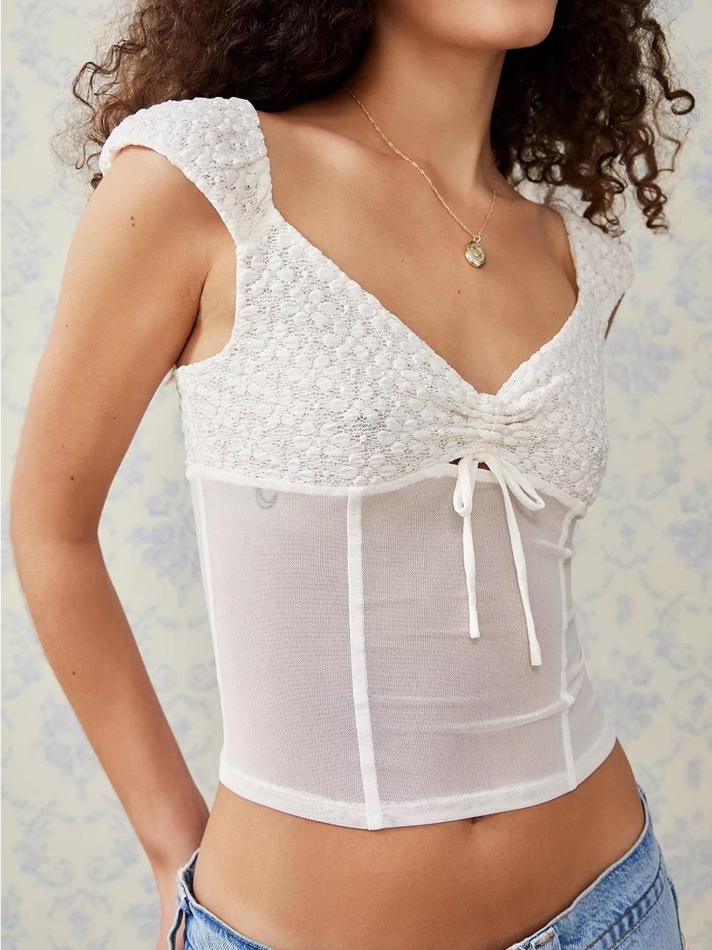 Kimchi Blue White Lace-Trim Cap Sleeve Crop Top